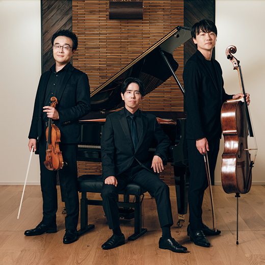 「時の鐘トラウム三重奏団」プロフィール